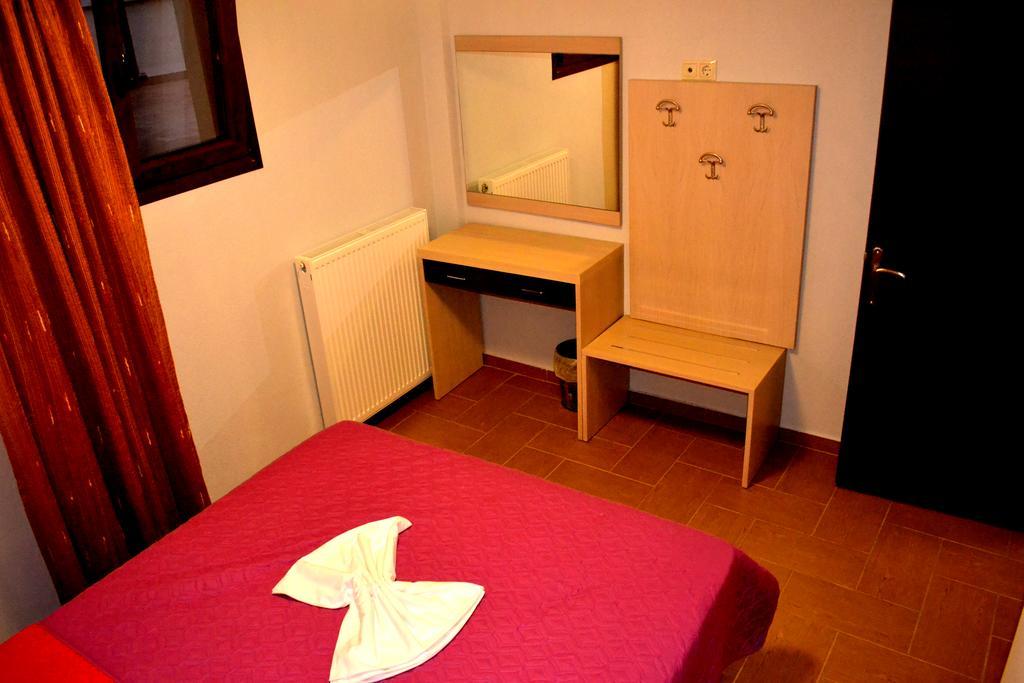 Αmalia Lux Villas Vrasná Værelse billede
